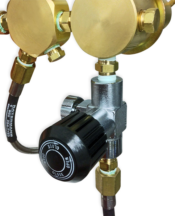 3-Bottle Oxygen Regulator System - Image 2