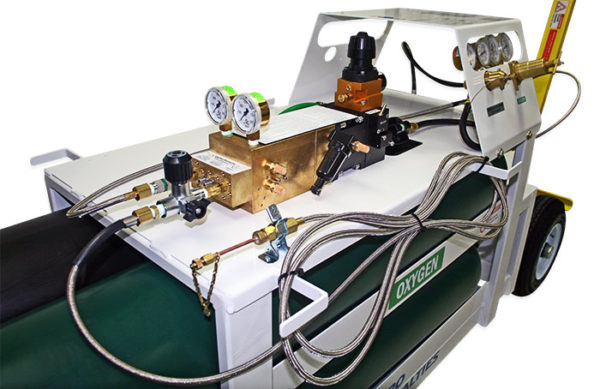 AERO 4-Bottle Oxygen Service Cart Complete (Remote) - Image 3