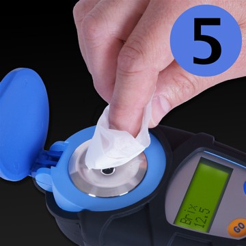 Wrestling Refractometer - Human Urine Scale - Urine Specific Gravity -  MISCO Digital Refractometer