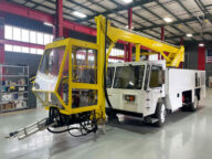 Osprey Aircraft Deicer GSS 1400